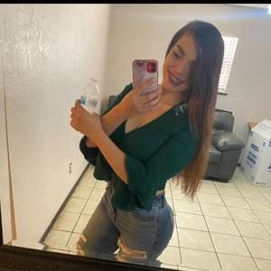 Meet your Posher, Marisol